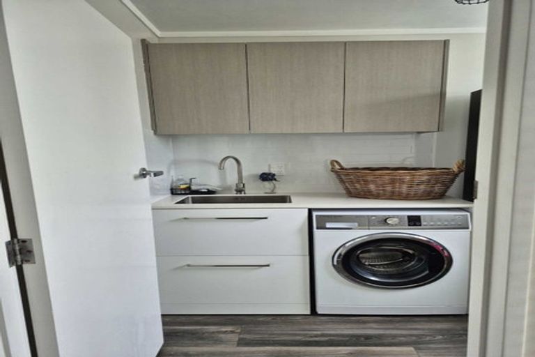 Photo of property in 12 Hall Street, Kihikihi, Te Awamutu, 3800