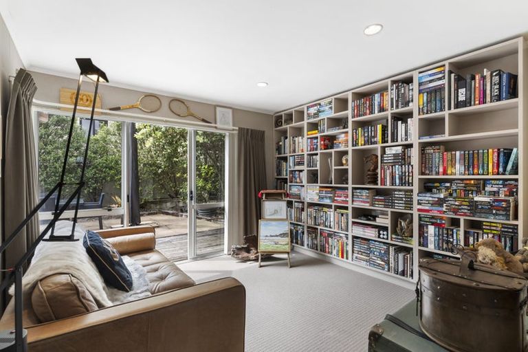 Photo of property in 29 Bronte Place, Somerville, Auckland, 2014