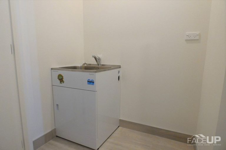 Photo of property in 8/28 Nevill Road, Hobsonville, Auckland, 0616