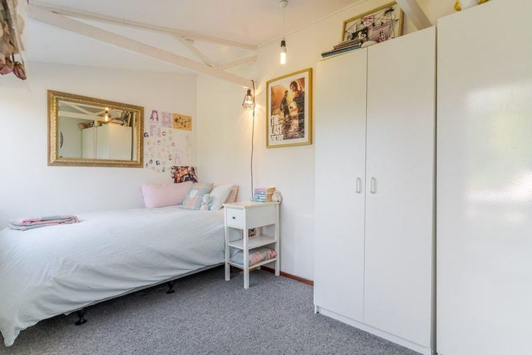 Photo of property in 34 Fisher Place, Carterton, 5713