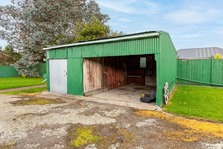 Photo of property in 12 Ormond Street, Woodville, 4920