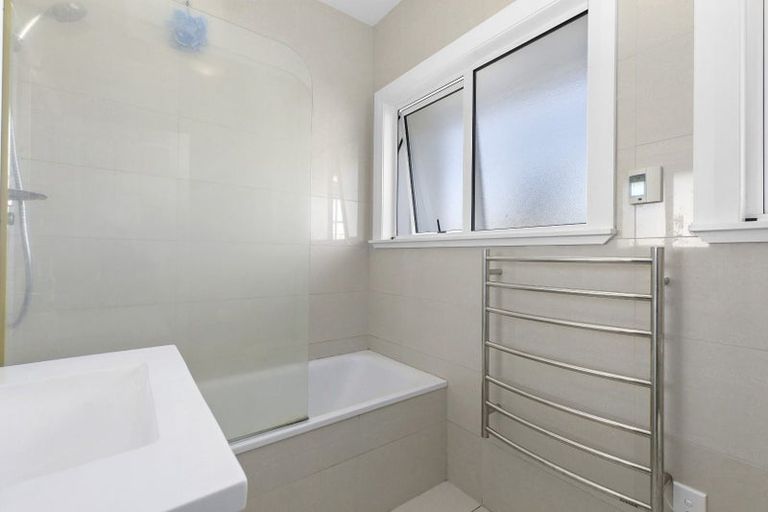 Photo of property in 887 High Street, Avalon, Lower Hutt, 5011