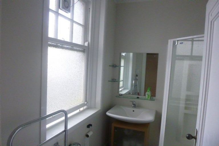 Photo of property in Blythswood Flats, 19/3f Aro Street, Aro Valley, Wellington, 6021