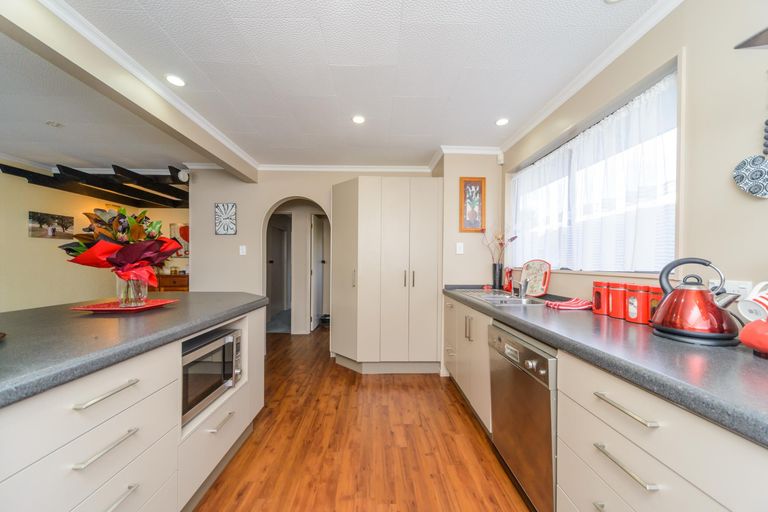 Photo of property in 39 Pencarrow Street, Highbury, Palmerston North, 4412