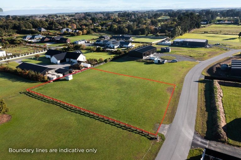 Photo of property in 48 Ochail Way, Otatara, 9879