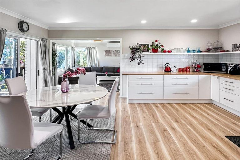 Photo of property in 304 Malfroy Road, Pomare, Rotorua, 3015