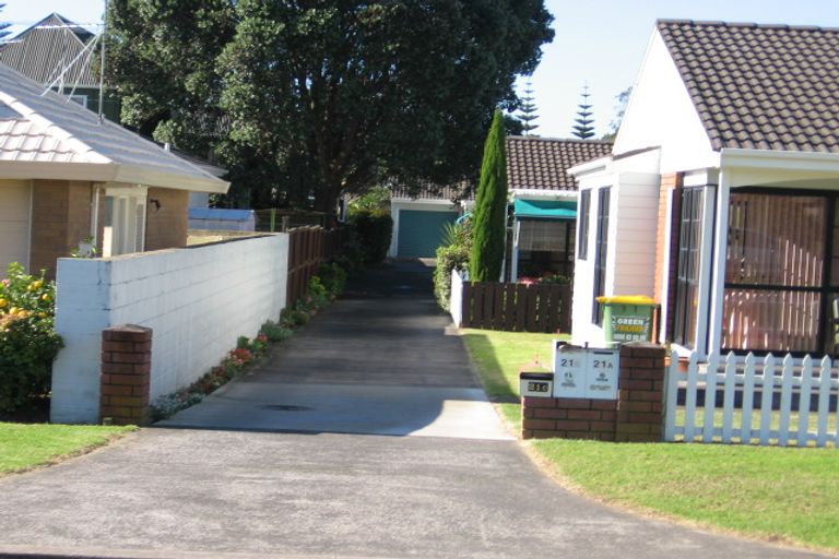 Photo of property in 21c Milton Road, Orewa, 0931