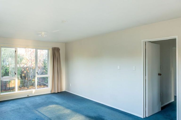 Photo of property in 1/51 Oldwood Street, Bishopdale, Christchurch, 8053