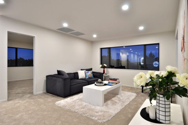 Photo of property in 3 Highway View Lane, Schnapper Rock, Auckland, 0632