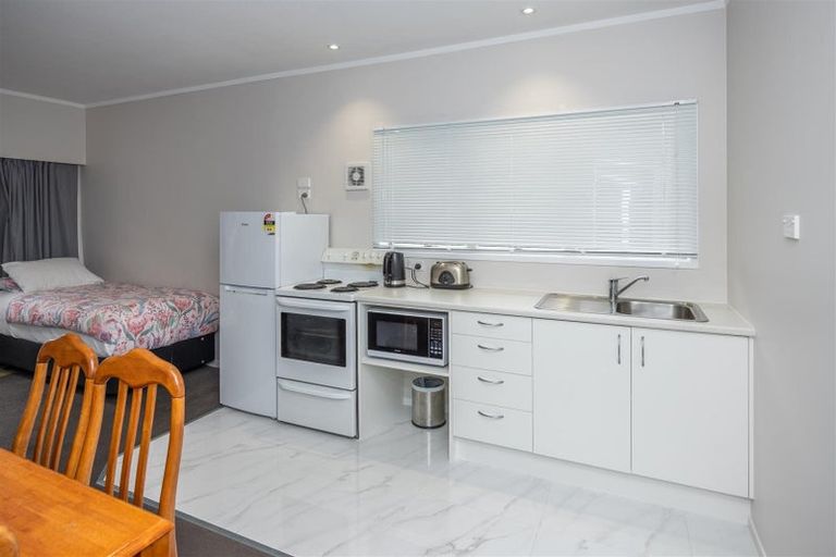 Photo of property in 1/240 Ulster Street, Whitiora, Hamilton, 3200