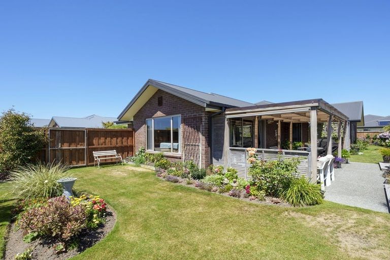 Photo of property in 20 Gilchrist Place, Kaiapoi, 7630