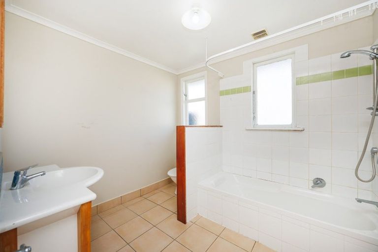 Photo of property in 228 Tremaine Avenue, Highbury, Palmerston North, 4412
