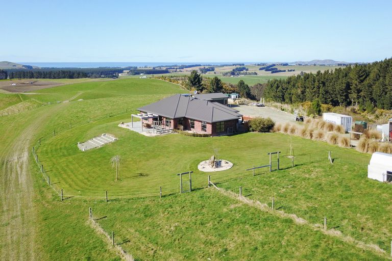 Photo of property in 185 Mount Misery Road, Herbert, Oamaru, 9495