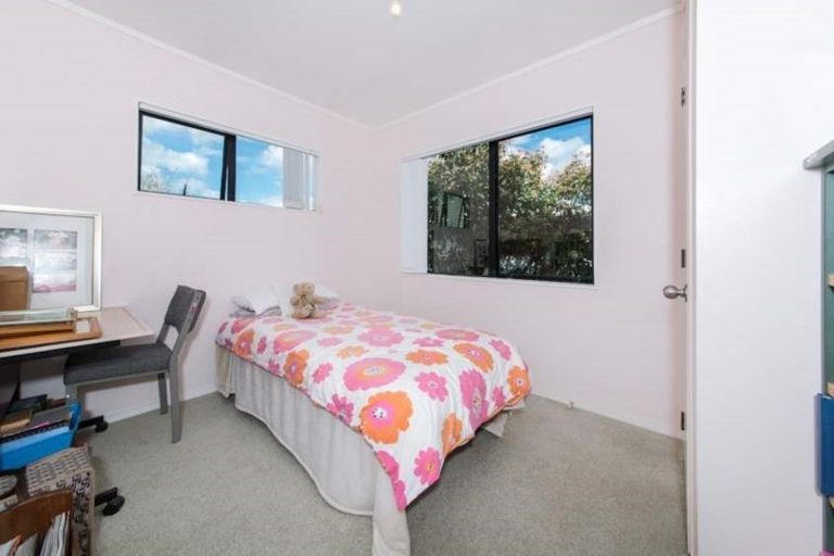 Photo of property in 22 Strid Road, Te Atatu South, Auckland, 0610