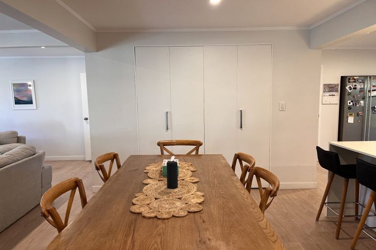 Photo of property in 117 Porritt Avenue, Chatswood, Auckland, 0626