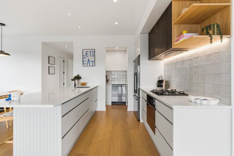Photo of property in 16 Joe Brown Avenue, Mosgiel, 9024
