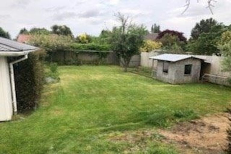 Photo of property in 3 Roslyn Avenue, Mairehau, Christchurch, 8052