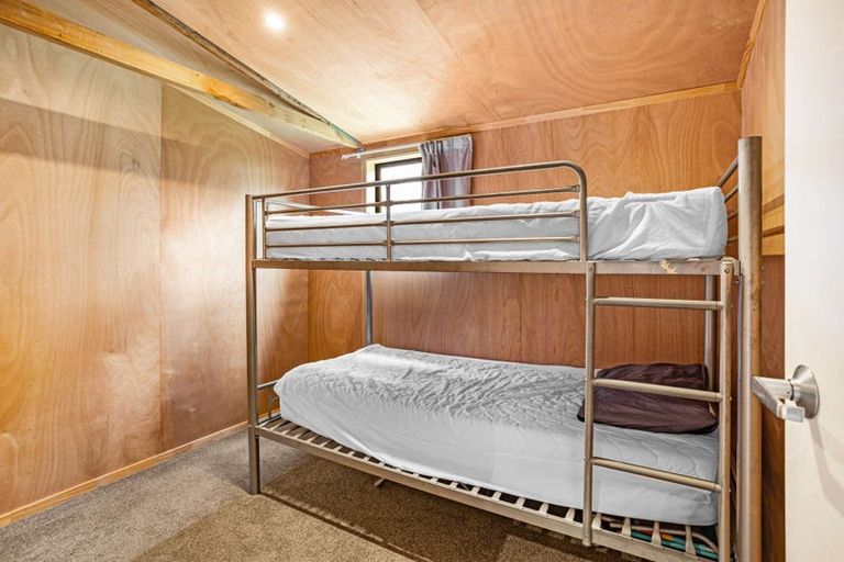 Photo of property in 106 Mckellar Place, Whangamata, 3620