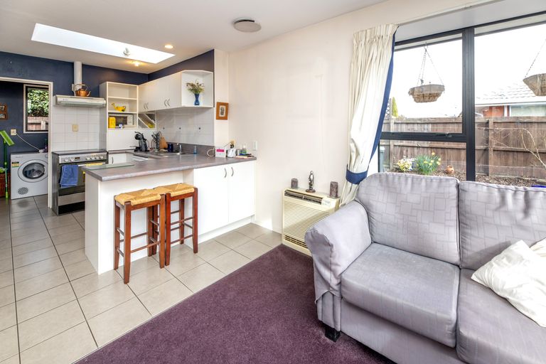 Photo of property in 14 Innisfree Place, Northwood, Christchurch, 8051