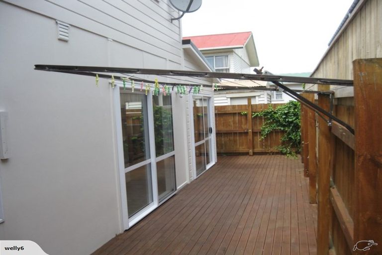Photo of property in 37e Frankmoore Avenue, Johnsonville, Wellington, 6037