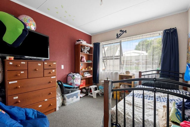 Photo of property in 1 Jarrett Court, Roslyn, Palmerston North, 4414