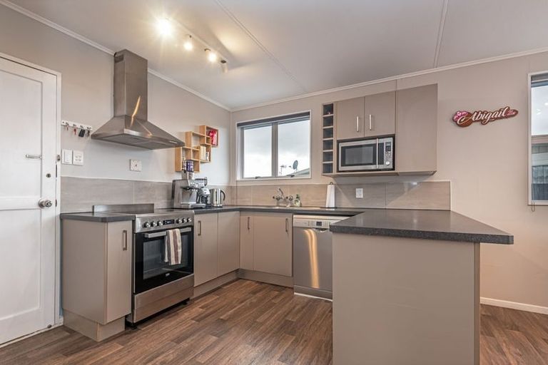 Photo of property in 86 Fairs Road, Milson, Palmerston North, 4414