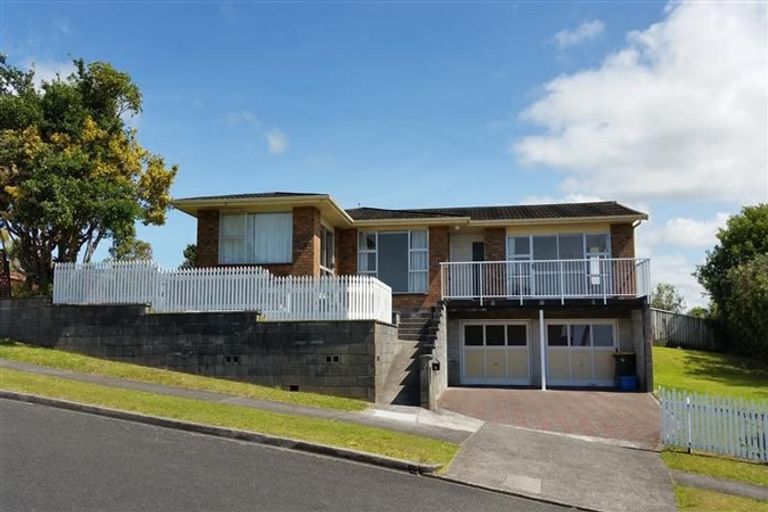 Photo of property in 16 Darwin Crescent, Spotswood, New Plymouth, 4310