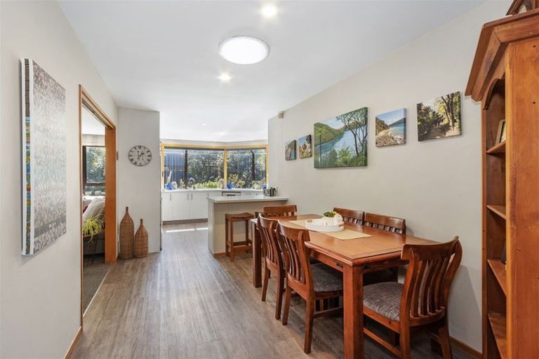 Photo of property in 12 Greystoke Lane, Avonhead, Christchurch, 8042