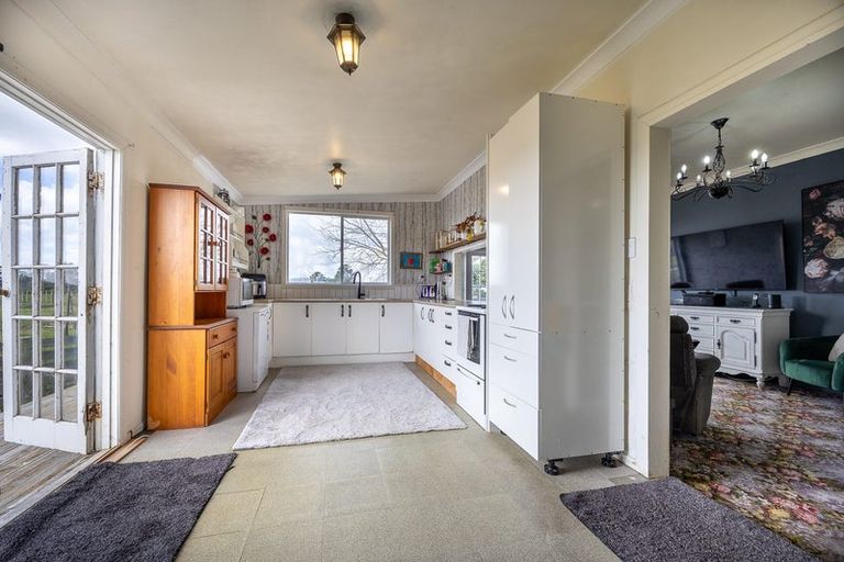 Photo of property in 126 West Coast Road, Te Kopuru, Dargaville, 0371