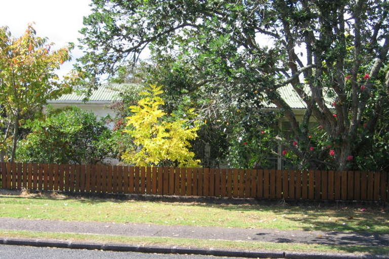 Photo of property in 56 Parker Avenue, New Lynn, Auckland, 0600