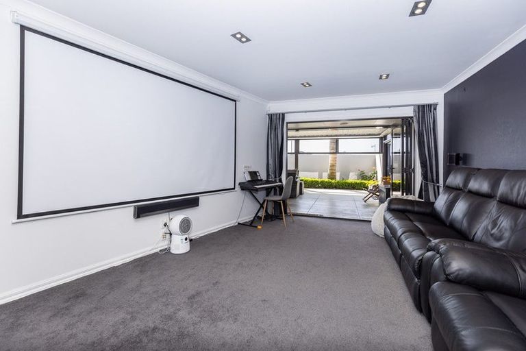 Photo of property in 15 Naomi Place, Cambridge, 3434