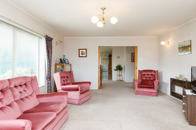 Photo of property in 3 Fairs Road, Milson, Palmerston North, 4414