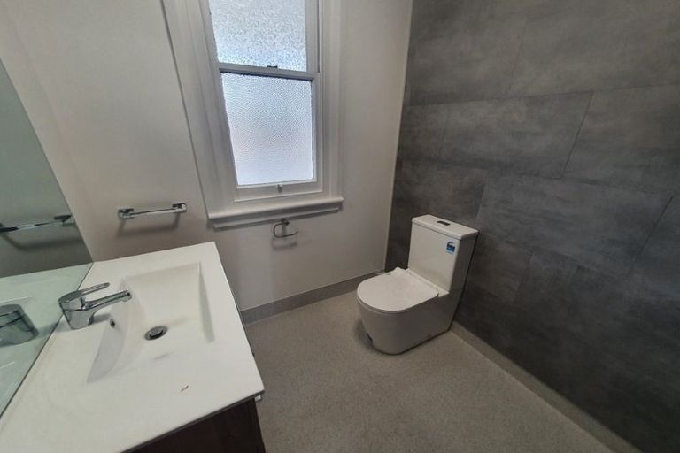 Photo of property in 26 Dampier Street, Woolston, Christchurch, 8023