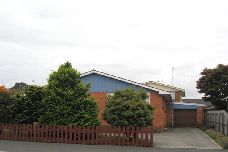 Photo of property in 21 Gordon Road, Mosgiel, 9024