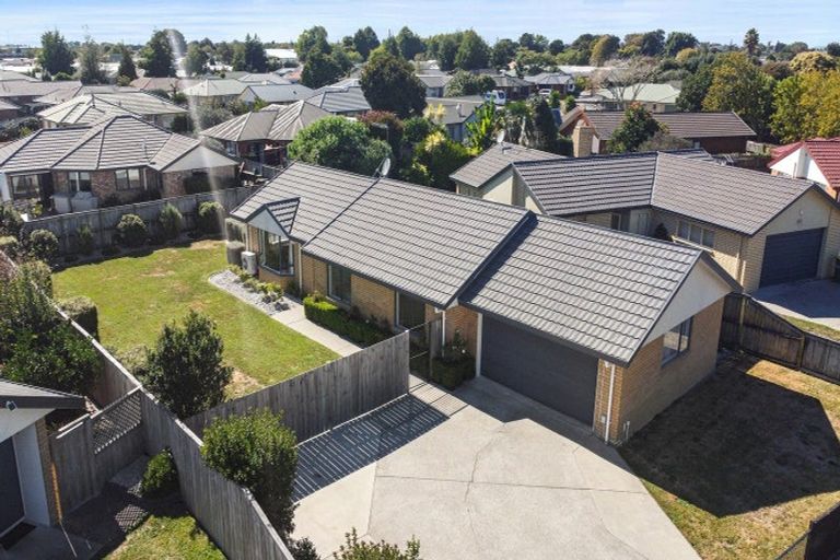 Photo of property in 9 Farnborough Drive, Nawton, Hamilton, 3200