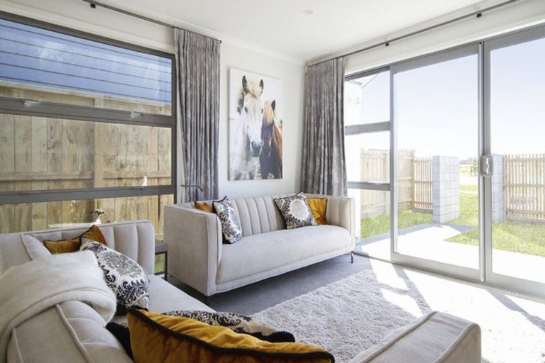 Photo of property in 9b Enchantment Lane, Karaka, 2113