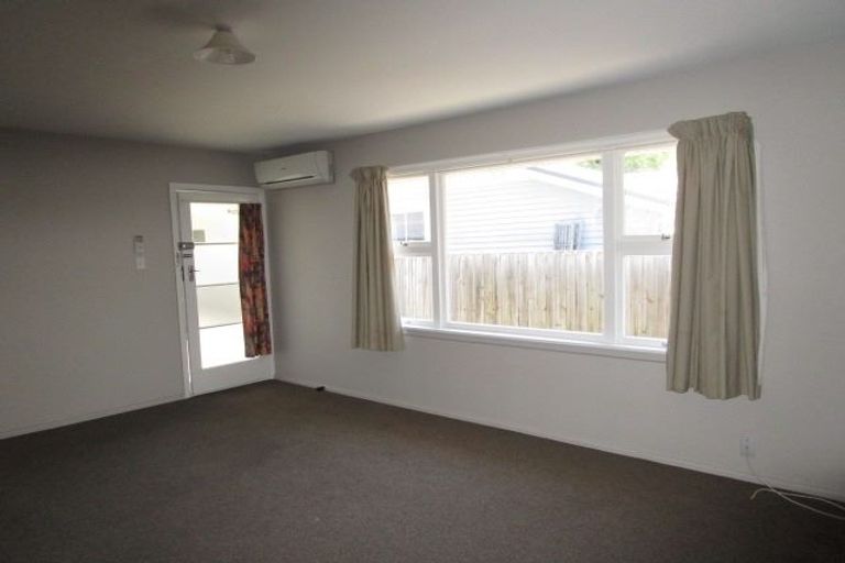 Photo of property in 49 Edgeware Road, St Albans, Christchurch, 8014