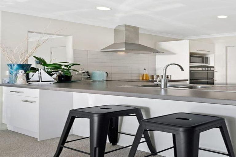 Photo of property in 18a Parkvale Road, Otumoetai, Tauranga, 3110