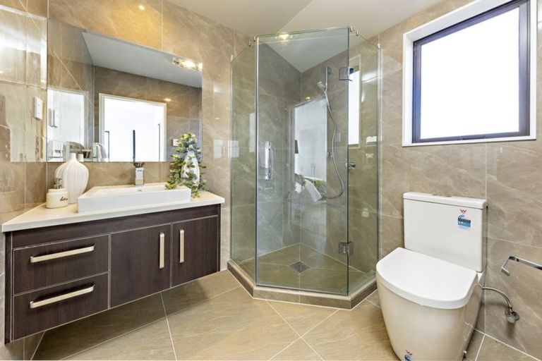 Photo of property in 33 Sapwood Crescent, Takanini, 2110