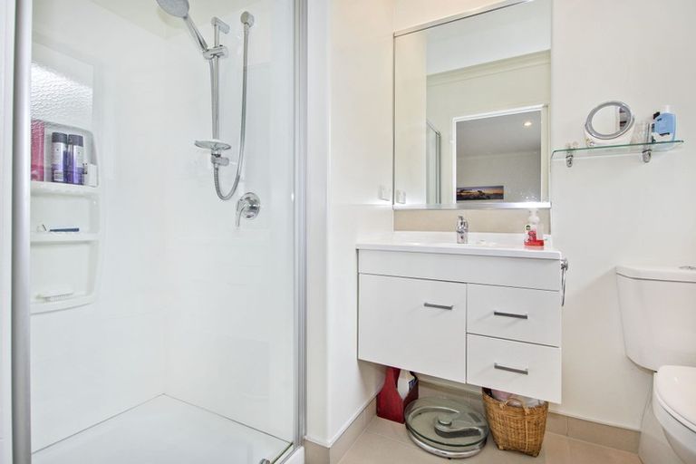 Photo of property in 16 Lochiel Place, Te Kamo, Whangarei, 0112