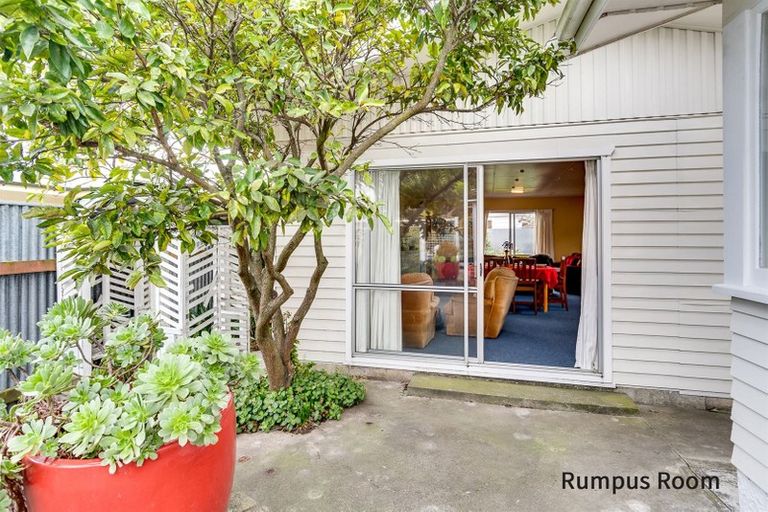 Photo of property in 22 Coventry Avenue, Tamatea, Napier, 4112