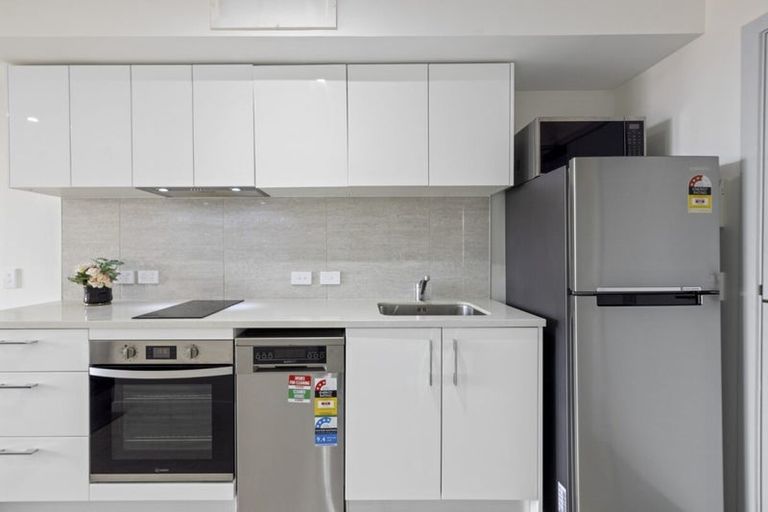 Photo of property in 209/8 Gray Avenue, Mangere East, Auckland, 2024