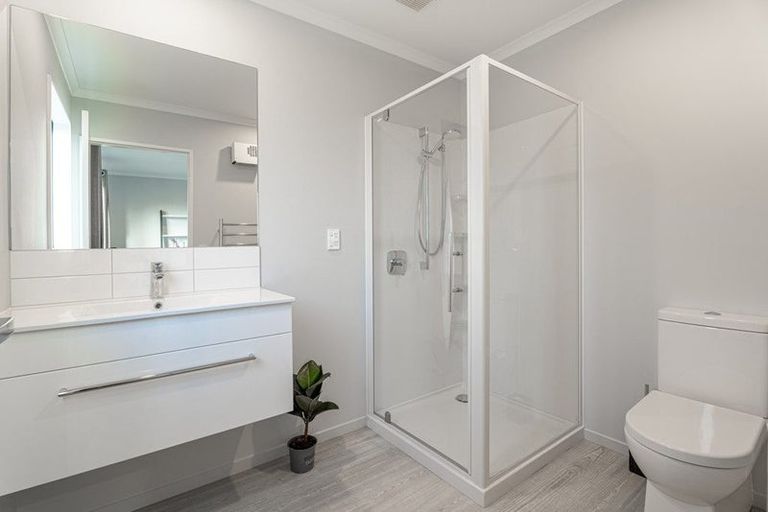 Photo of property in 20 George Square West, Wigram, Christchurch, 8025