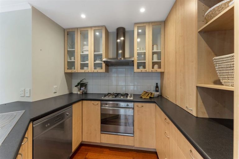 Photo of property in 490a Manchester Street, St Albans, Christchurch, 8014