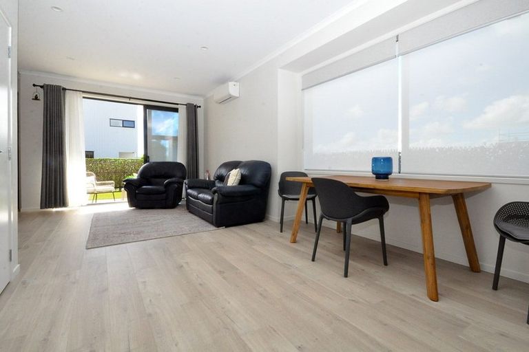 Photo of property in 64 Walter Merton Road, Hobsonville, Auckland, 0616