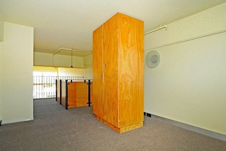 Photo of property in Qba Apartments, 1m/51 Webb Street, Mount Cook, Wellington, 6011