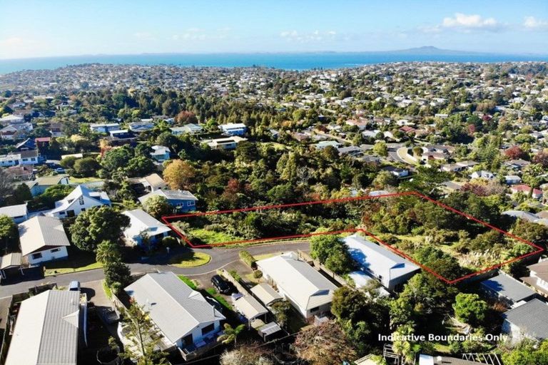 Photo of property in 9/254 Glenvar Road, Torbay, Auckland, 0630