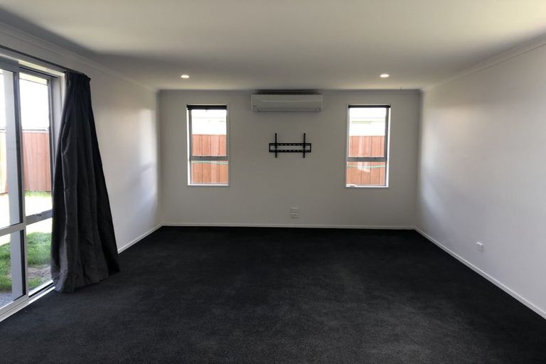 Photo of property in 11 Haremoor Way, Rolleston, 7615