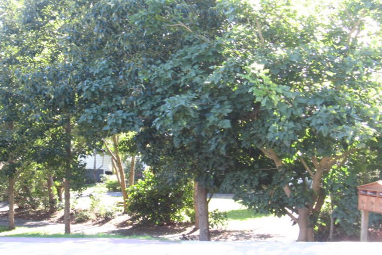 Photo of property in 3a/3 Konini Road, Titirangi, Auckland, 0604