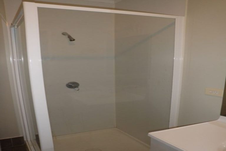 Photo of property in 19 Jadewynn Drive, Massey, Auckland, 0614